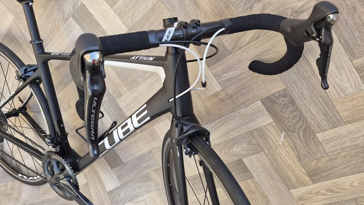 CUBE ATTAIN, FULL CARBON, BRAND NEW - Image 4