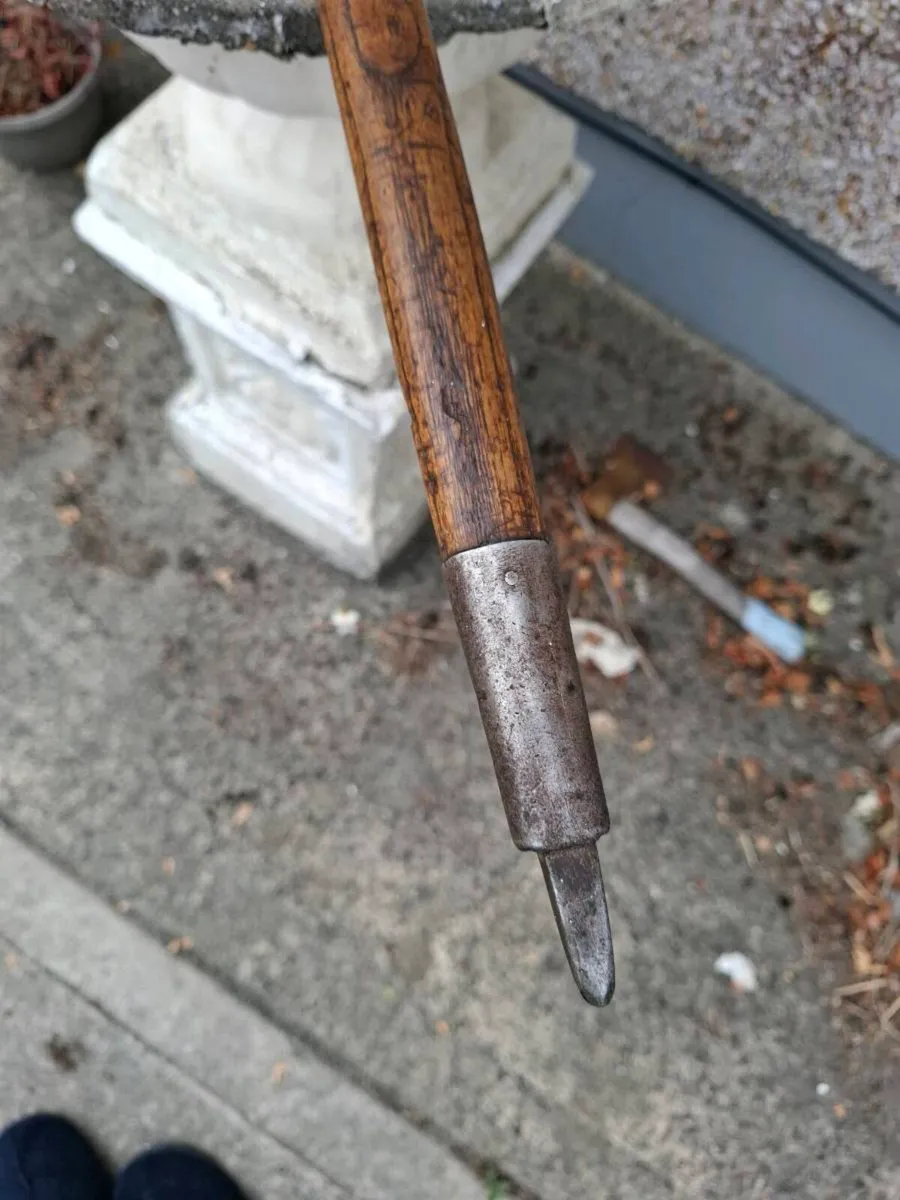 Old tools - Image 3