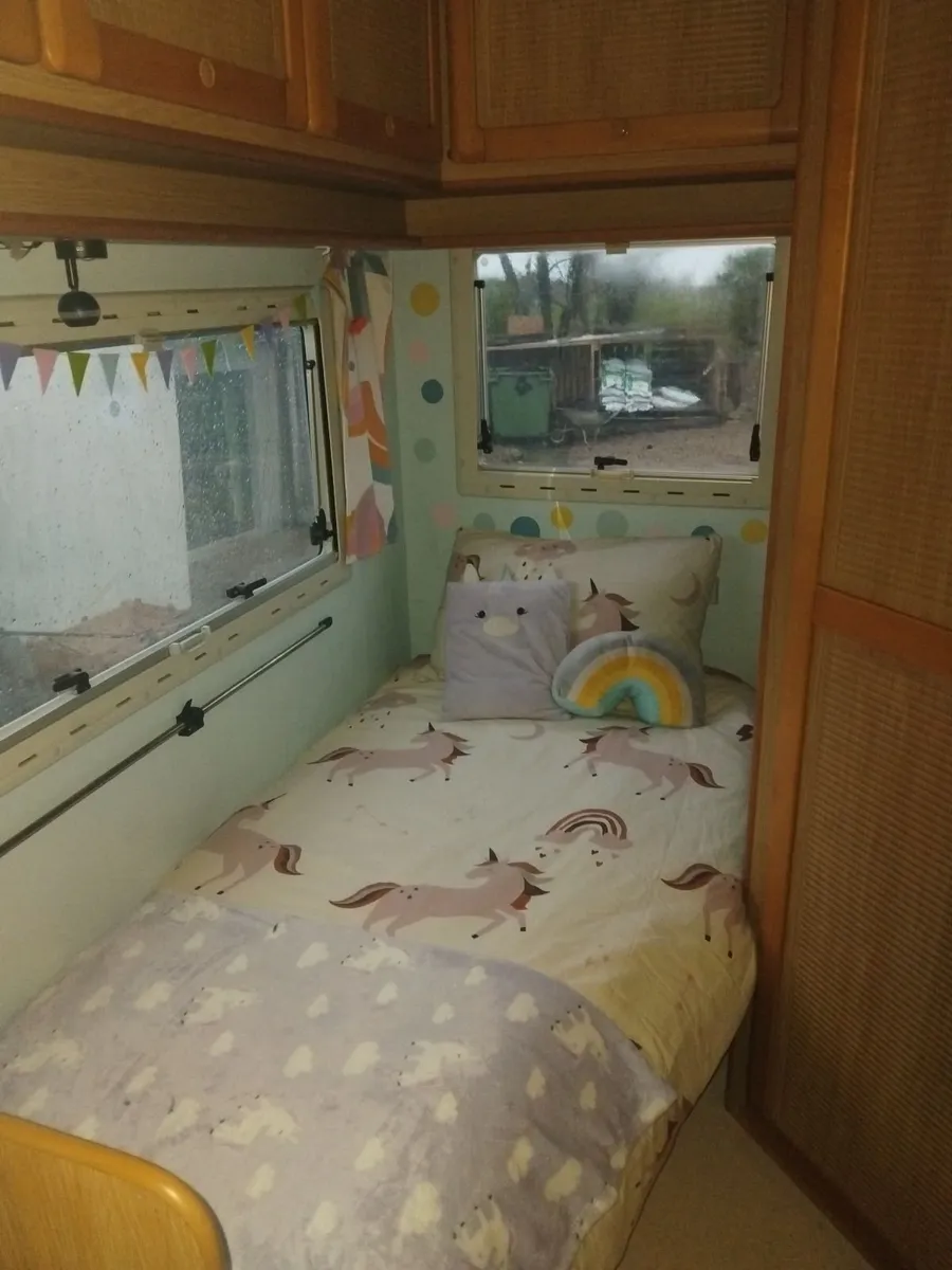 Campervan - Image 4