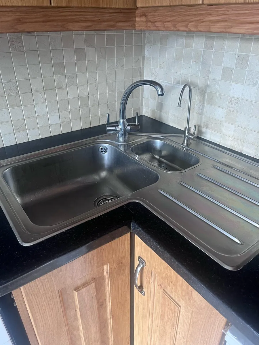 Kitchen - Image 3