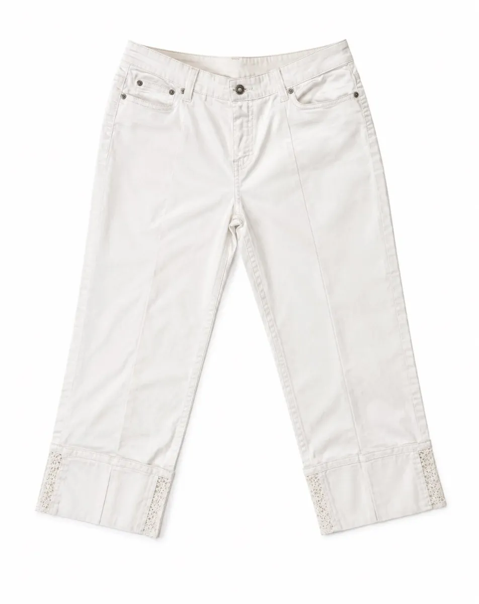 Ladies Ivory/Cream/White Half Length Trousers: 16