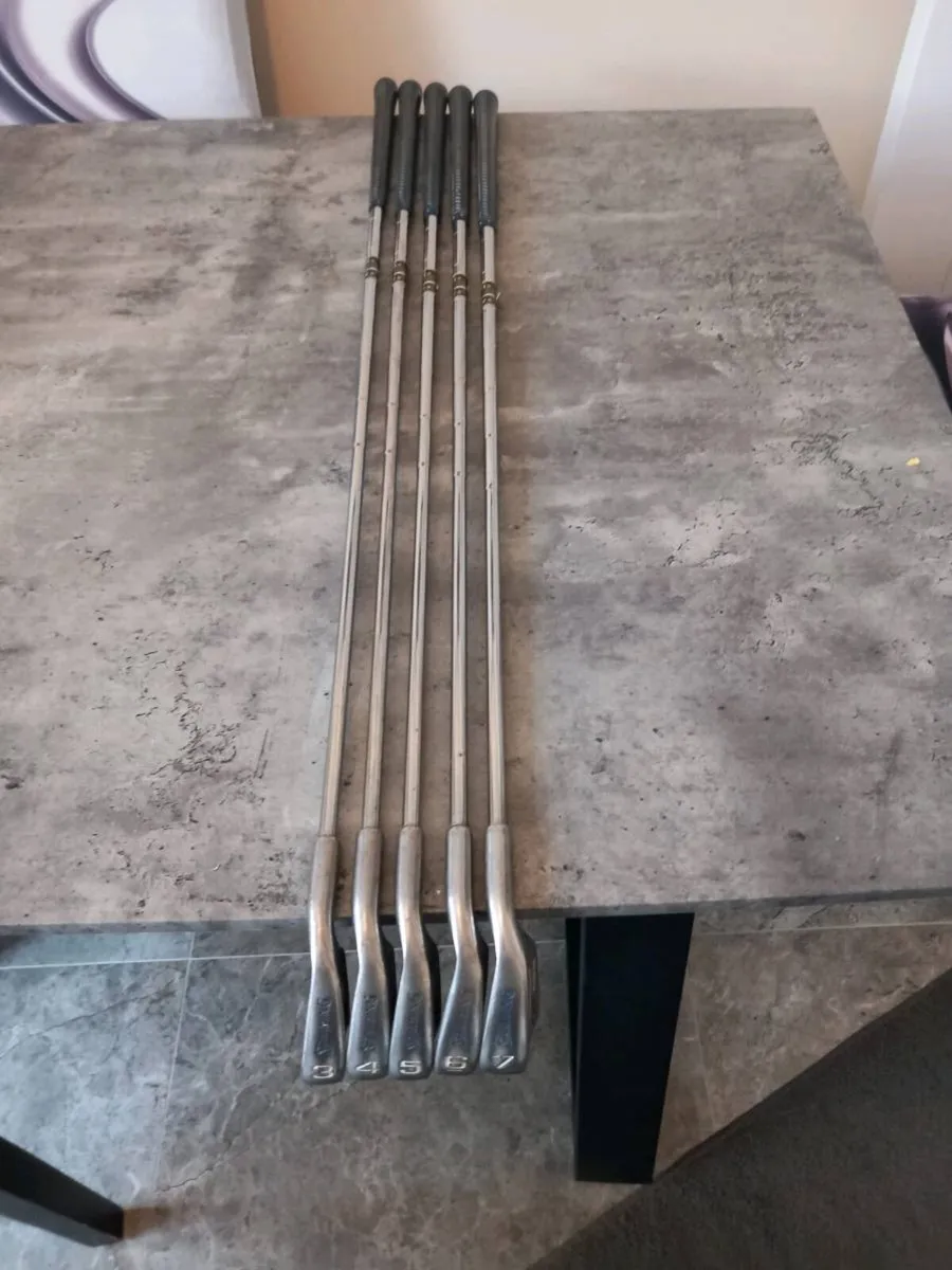Spalding golf irons.  Right handed clubs - Image 4