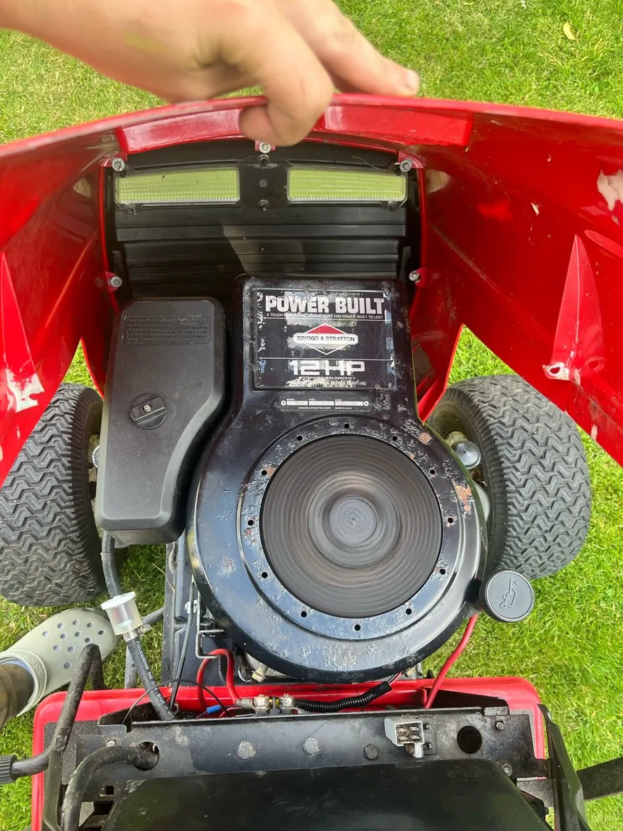 Ride on tractor - Image 3