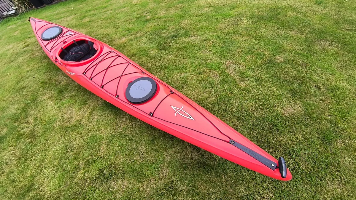 Sea kayak - Image 1