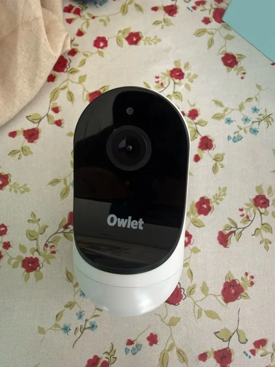 Owlet sock 3 and monitor duo - Image 3