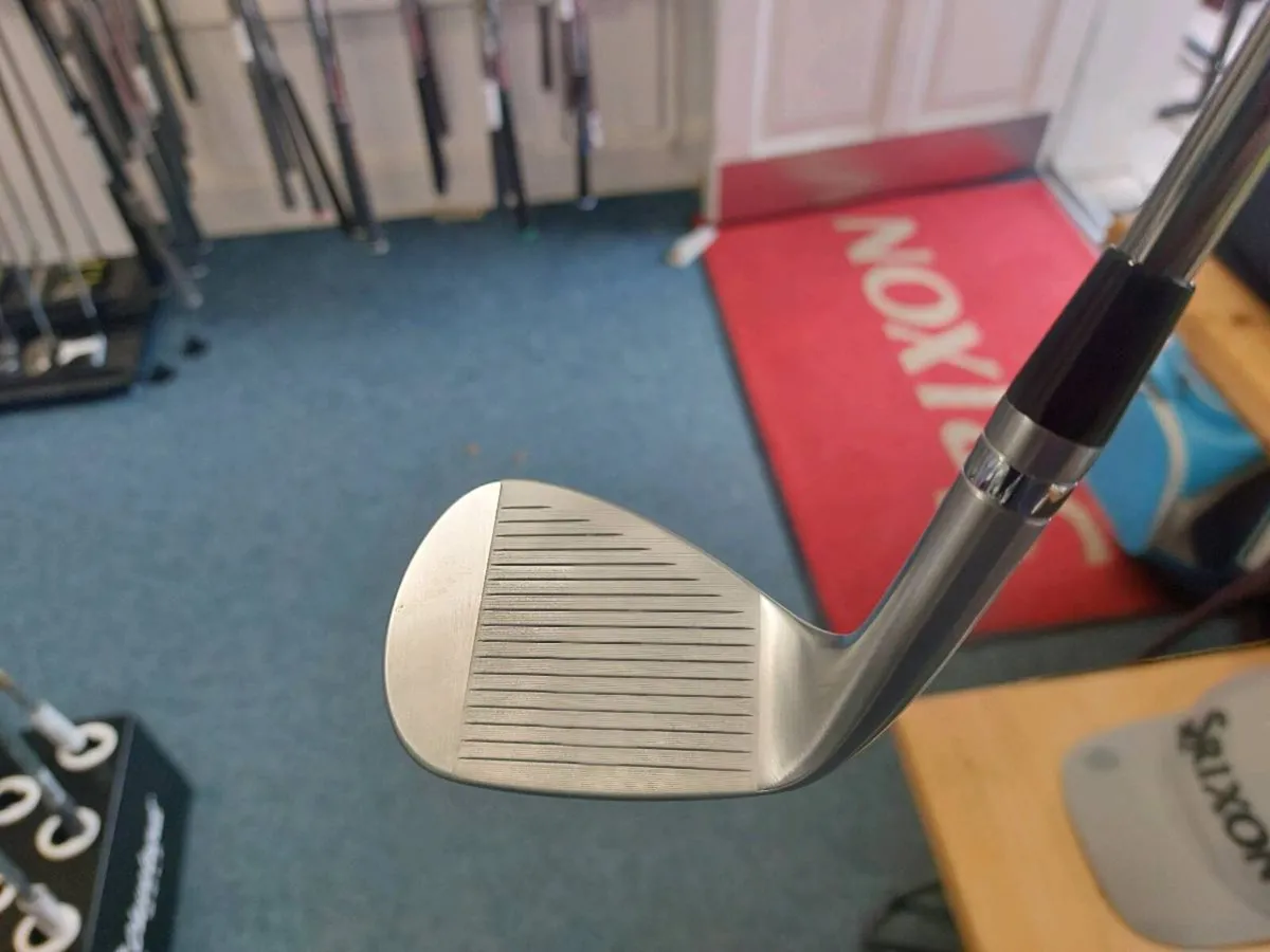Titleist Vokey SM11 54 degree wedge - Image 3