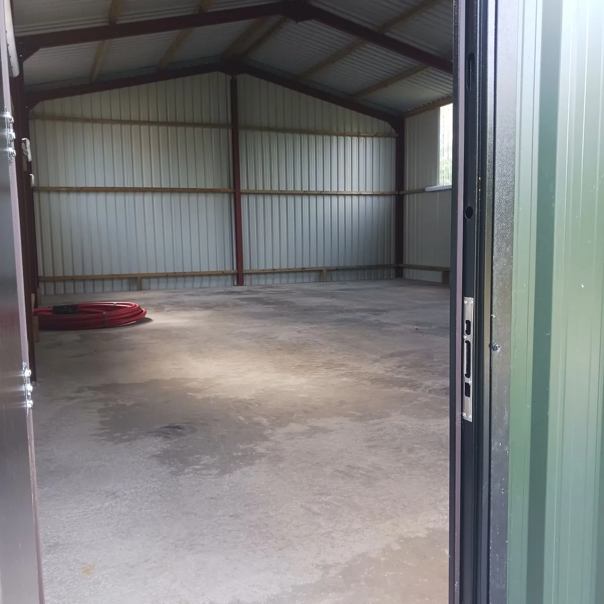 45ft x 30ft Shed - Image 3