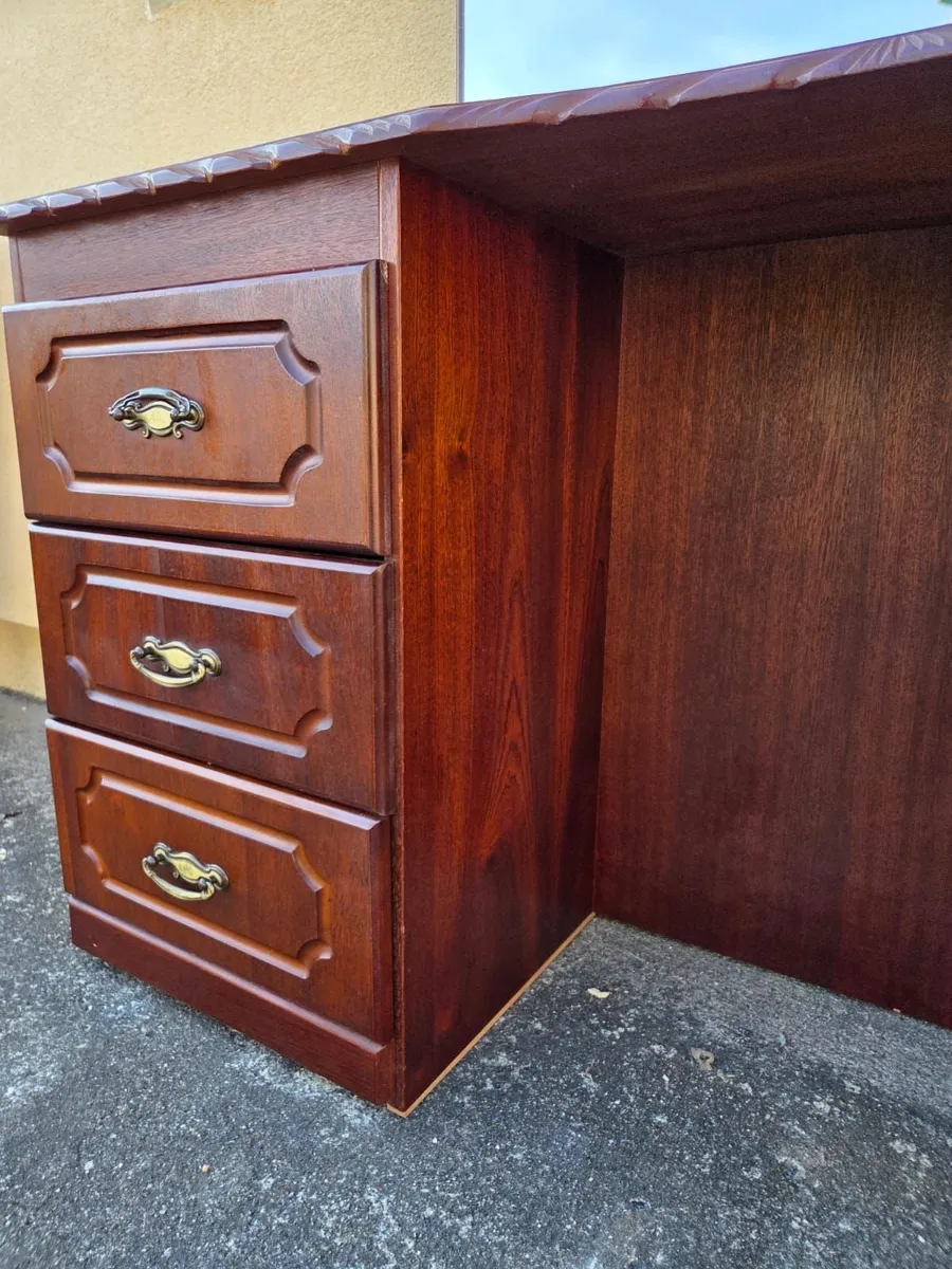 Mahogany dresser with 6 drawers and mirror - Image 3