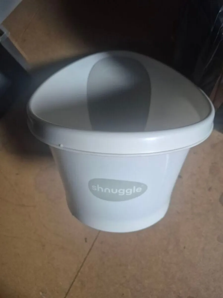 shnuggle baby bath - Image 2
