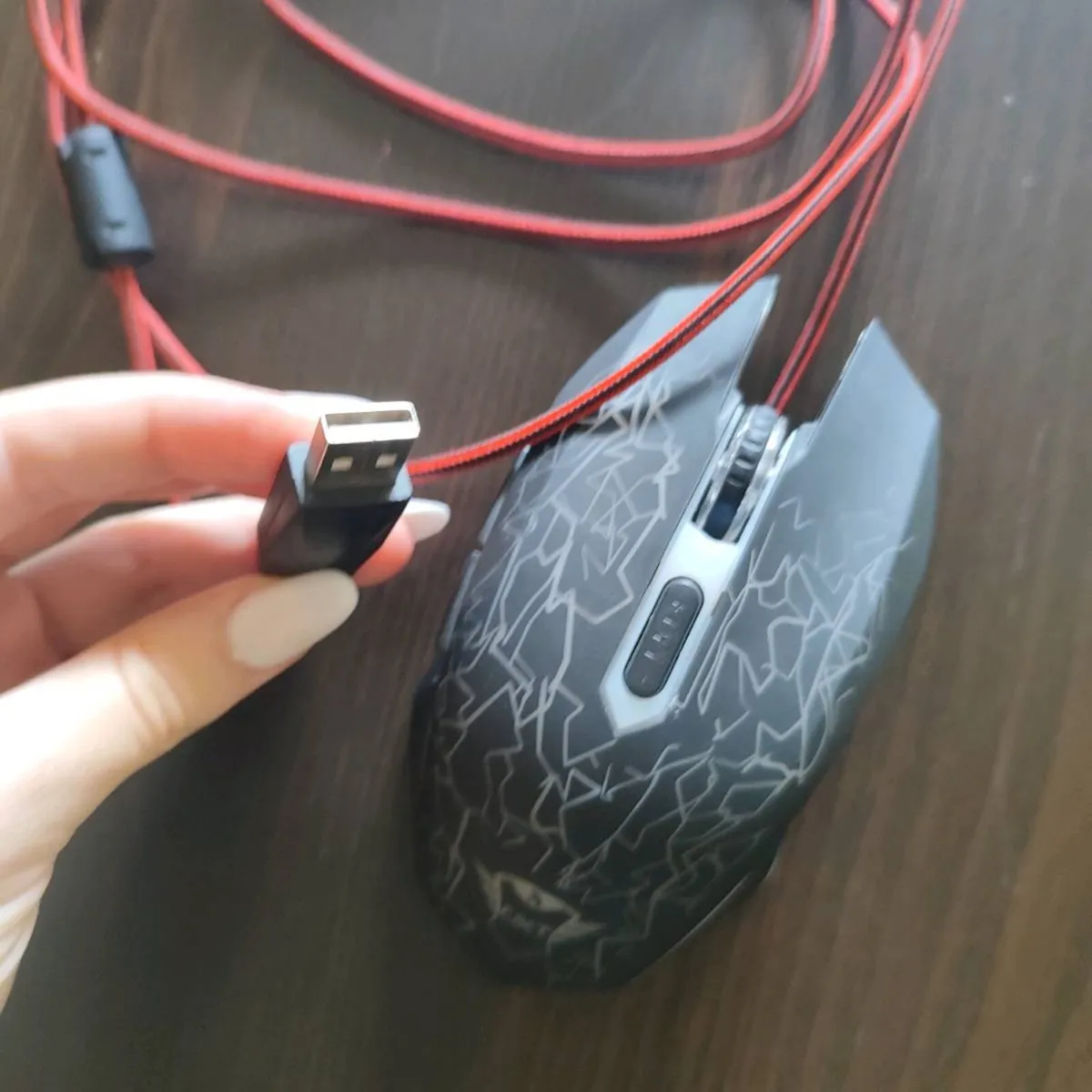 Trust GXT 105 RGB Gaming Mouse - Image 3