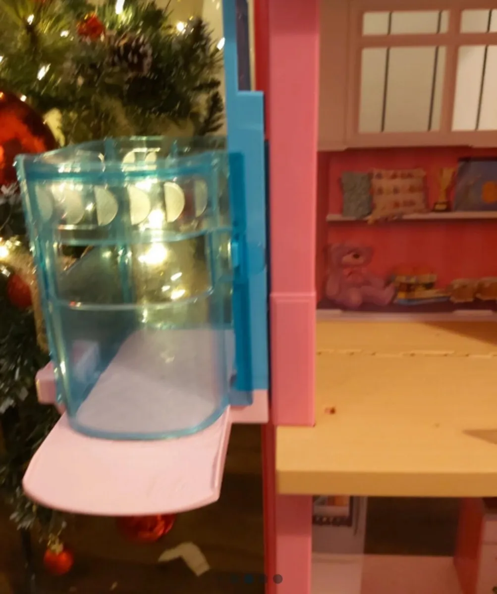 Barbie Dream House - Image 4