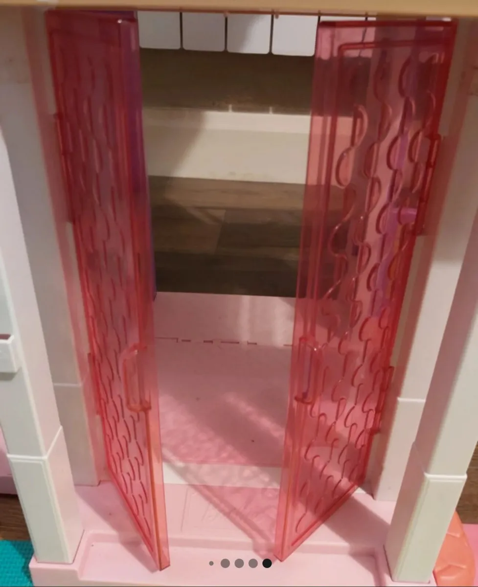 Barbie Dream House - Image 2