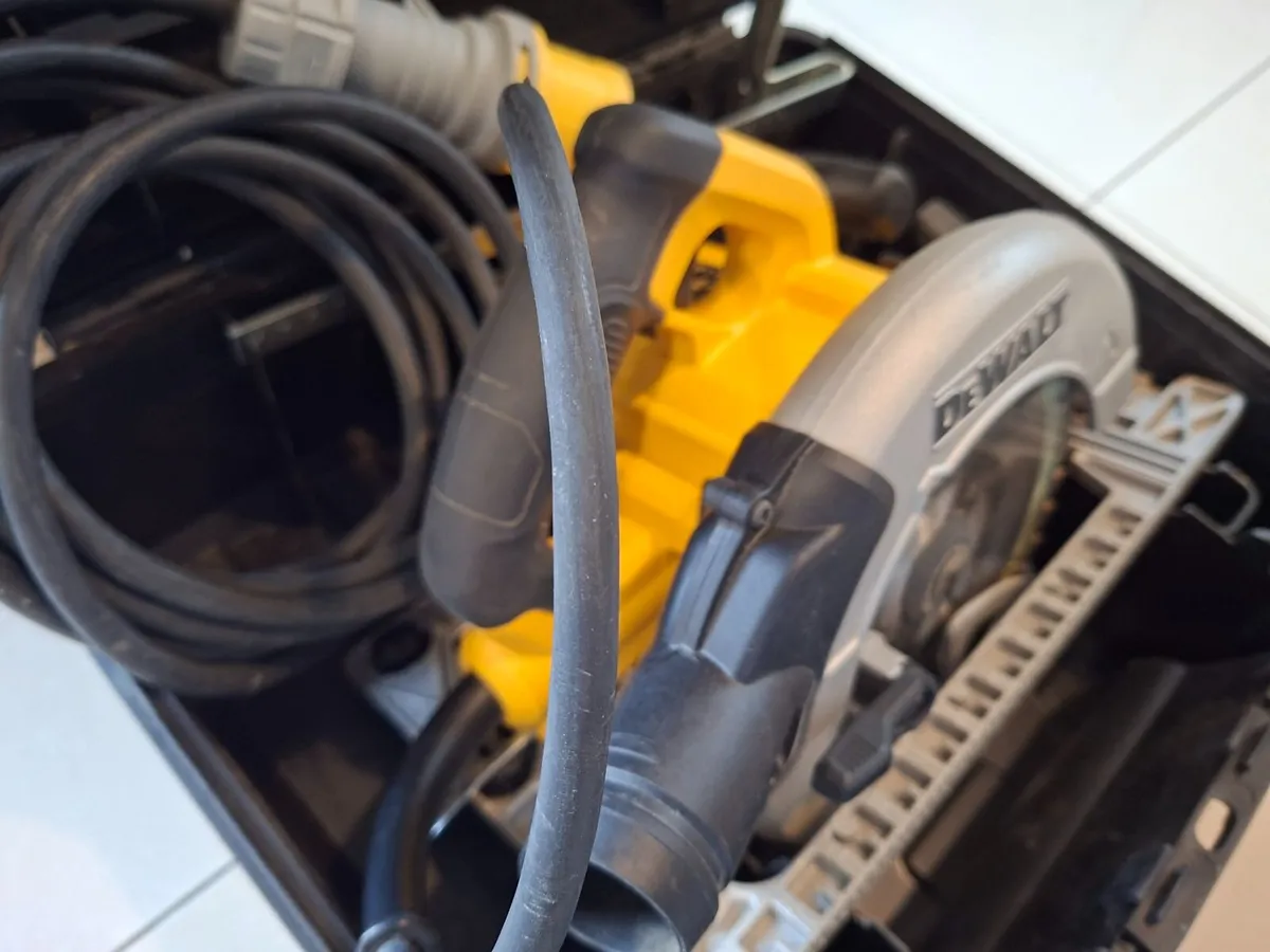 Dewalt DWE576-LX Rail Saw 110v - Image 2