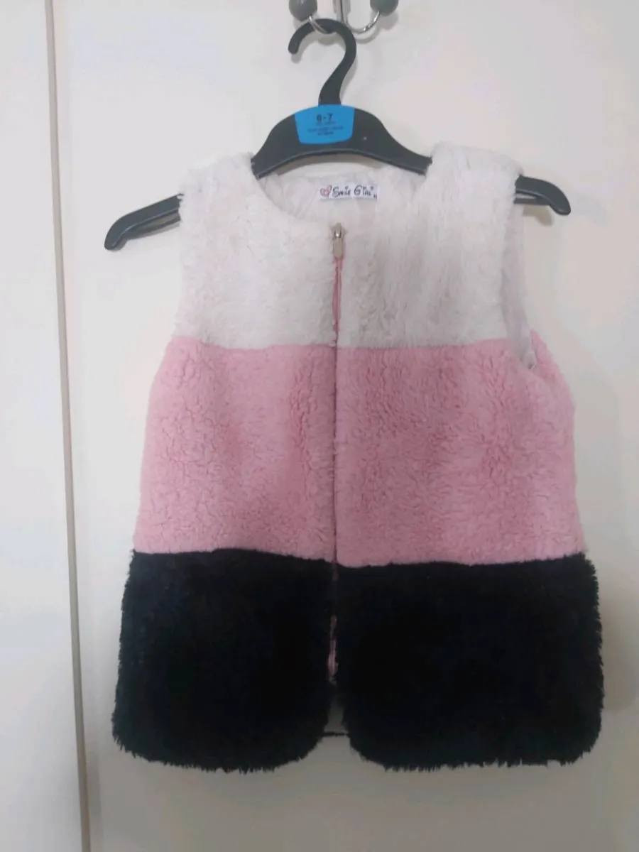 Fur body warmer - Image 1