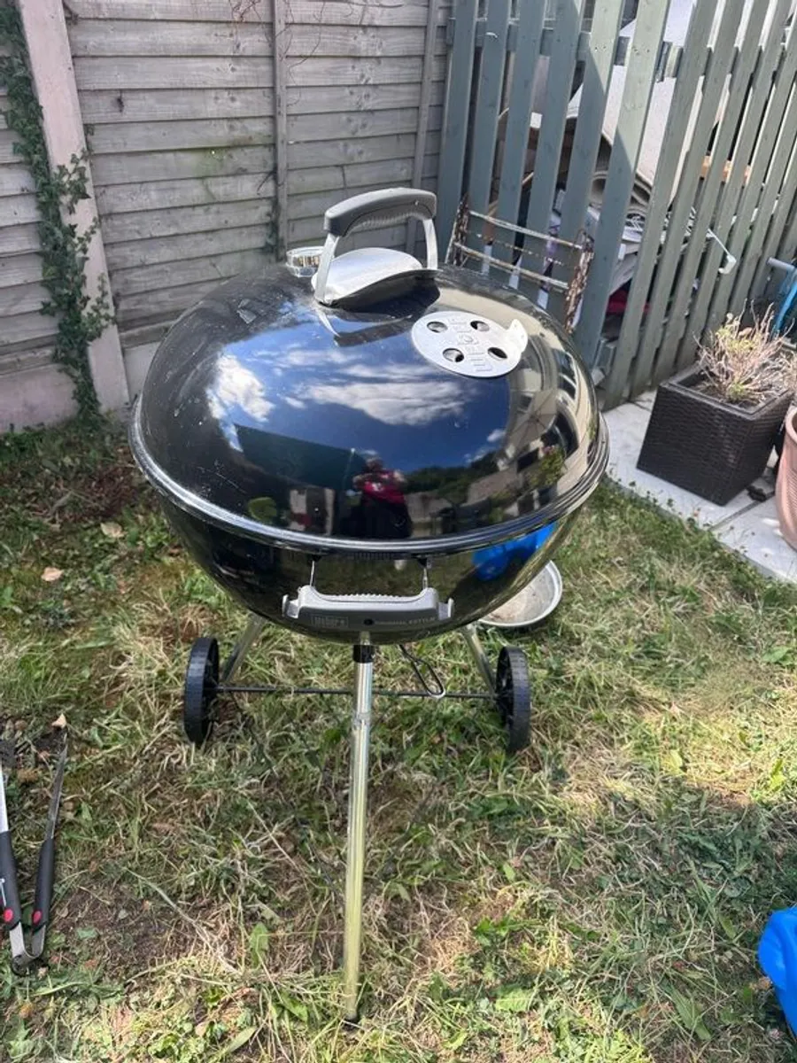 Weber Original Kettle 57cm Charcoal BBQ + Full Accessory Bundle - Image 1