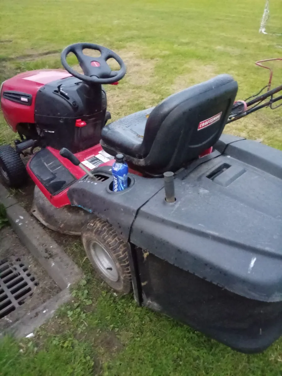 Tractor lawnmower - Image 4