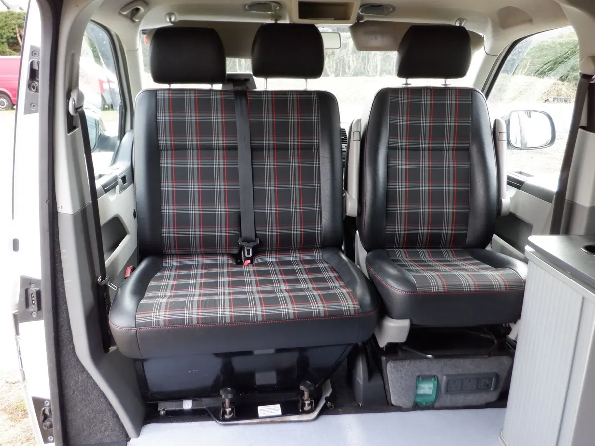 VW TRANSPORTER CAMPER VAN - Image 4