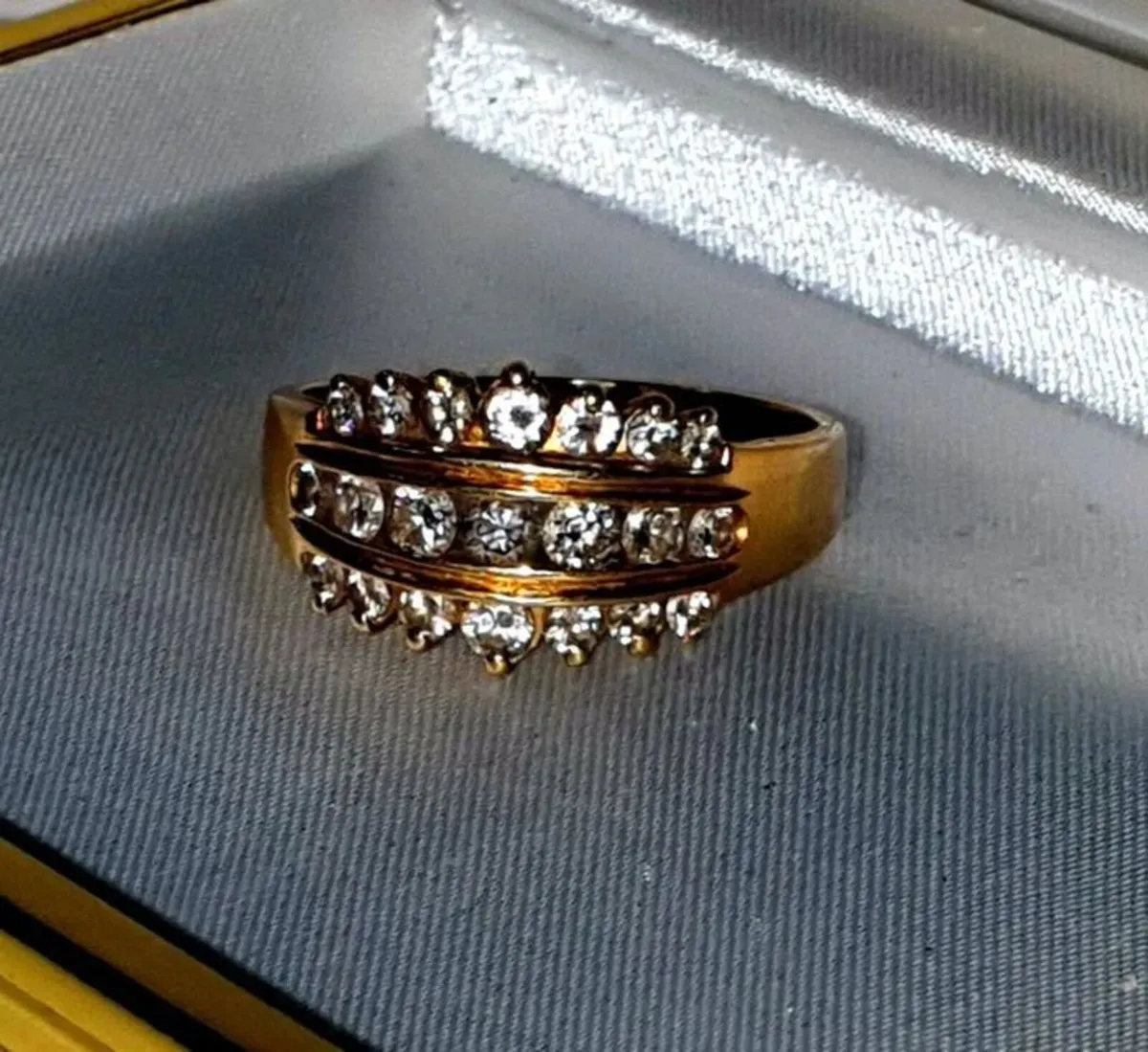 Vintage 18ct Gold & Diamond Ring - Image 3