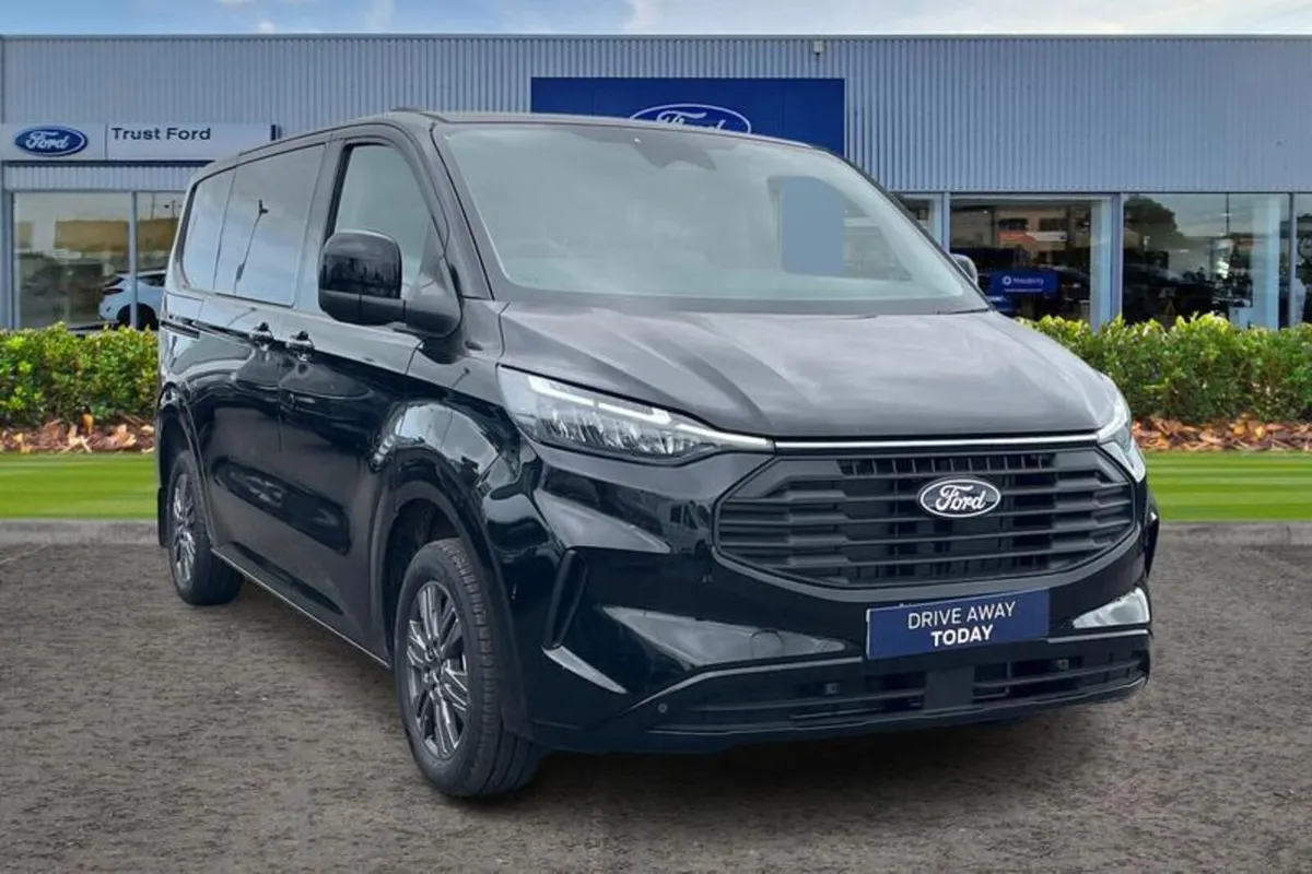 Ford Transit Custom LIMITED - Image 1