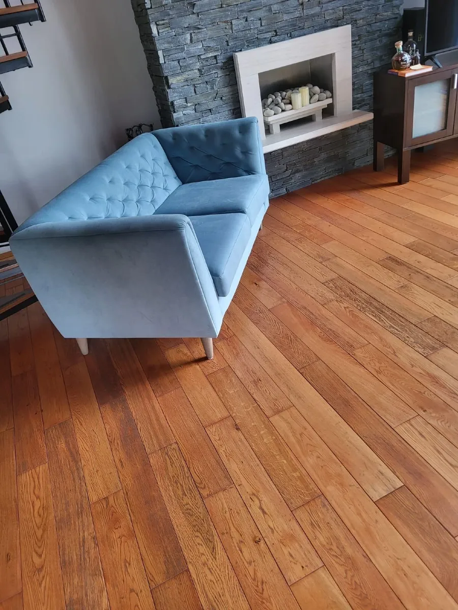 Sofa - Image 4