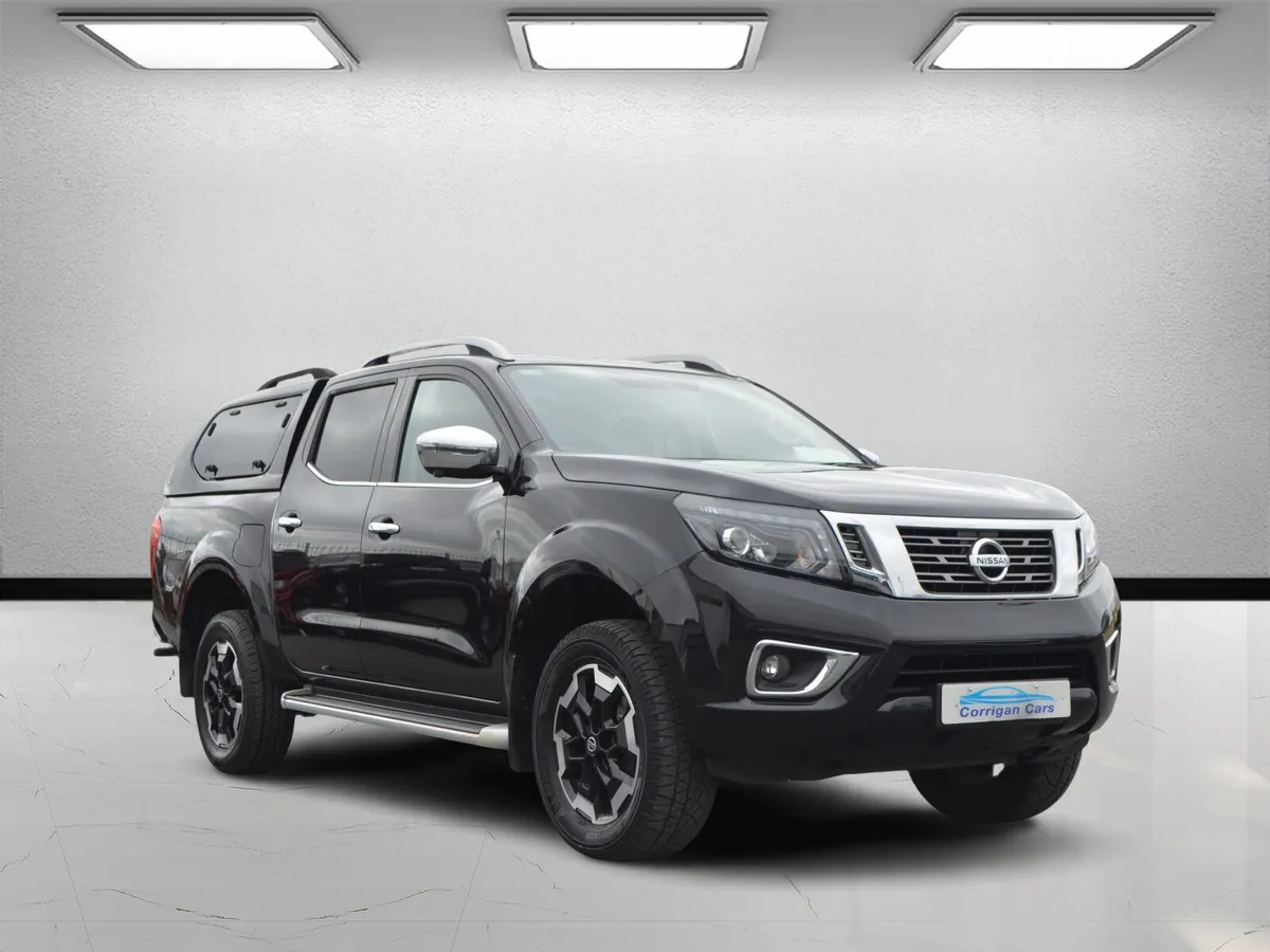 Nissan Navara DCI TEKNA auto with canopy - Image 1