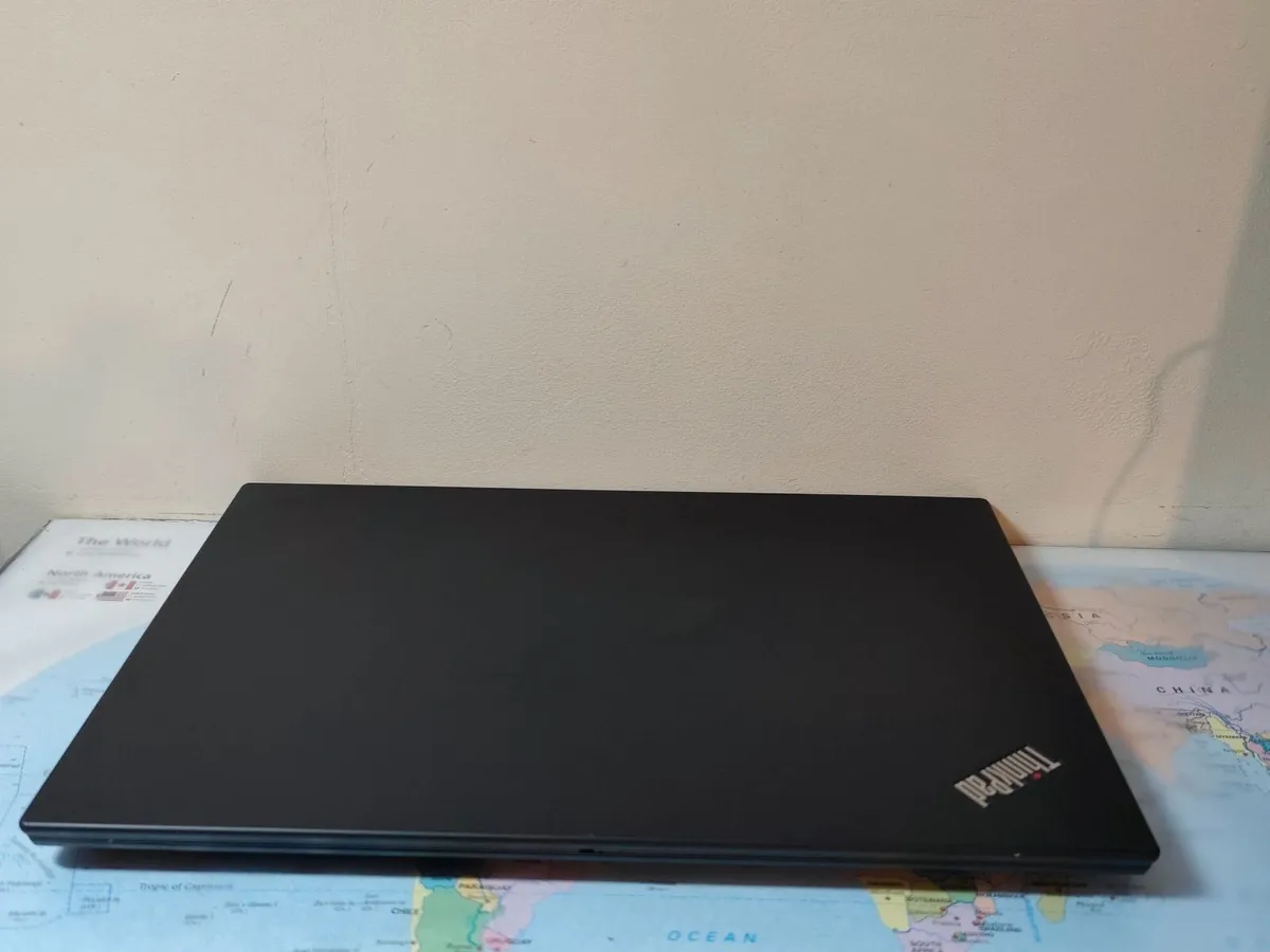 Lenovo ThinkPad T490 Intel i7 8th Gen | 16GB RAM | - Image 3