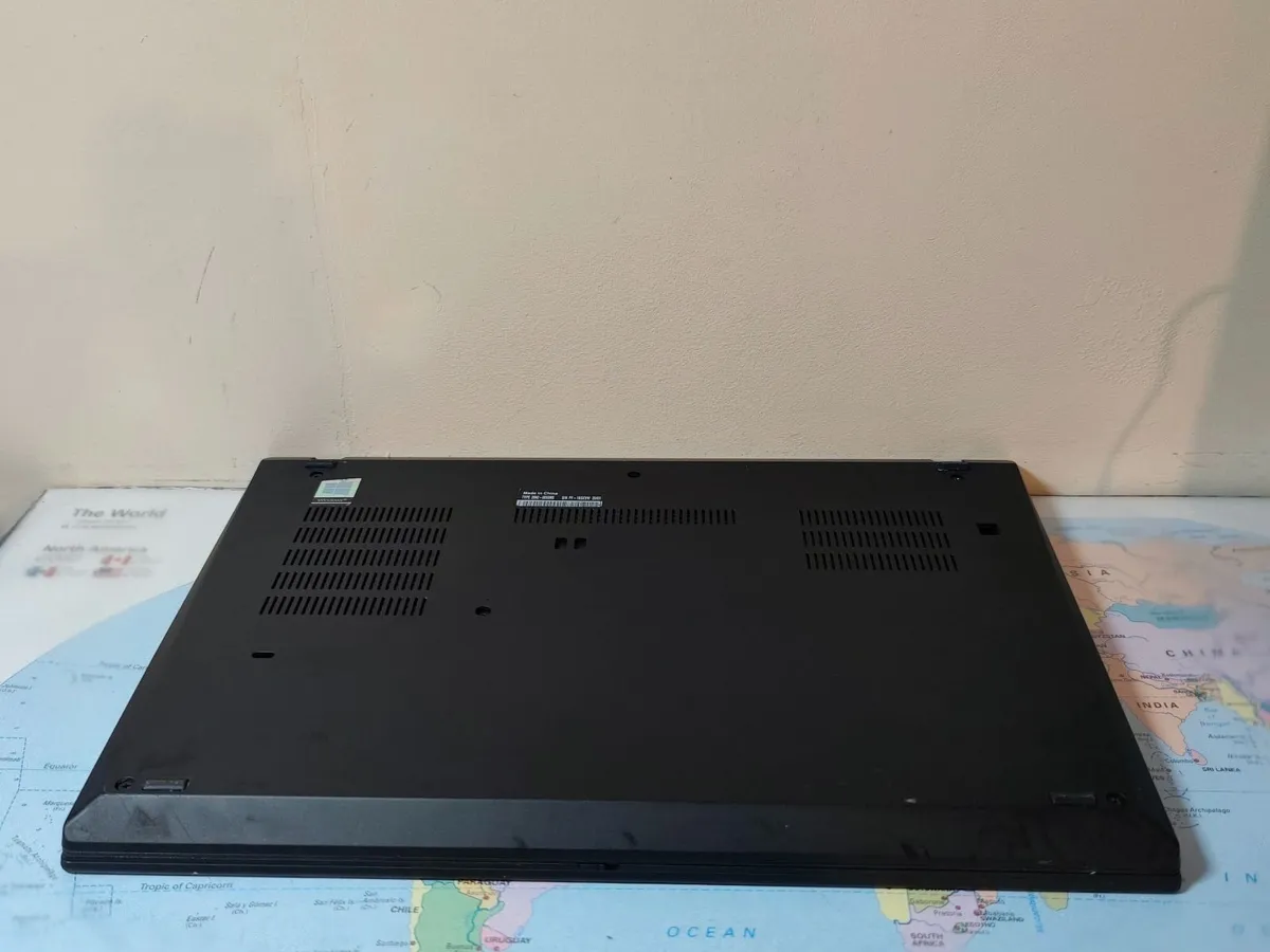 Lenovo ThinkPad T490 Intel i7 8th Gen | 16GB RAM | - Image 4