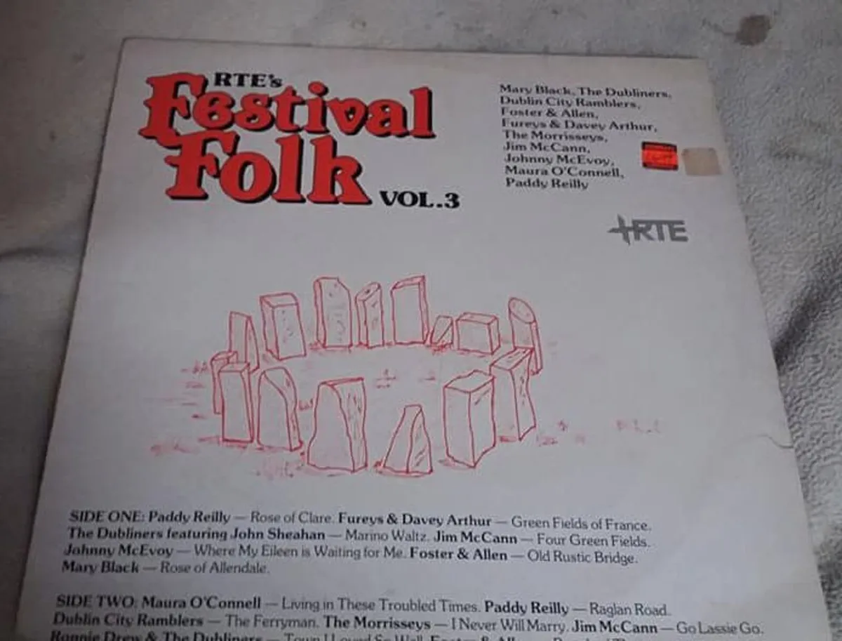9 rare vinyl albums..great condition - Image 2