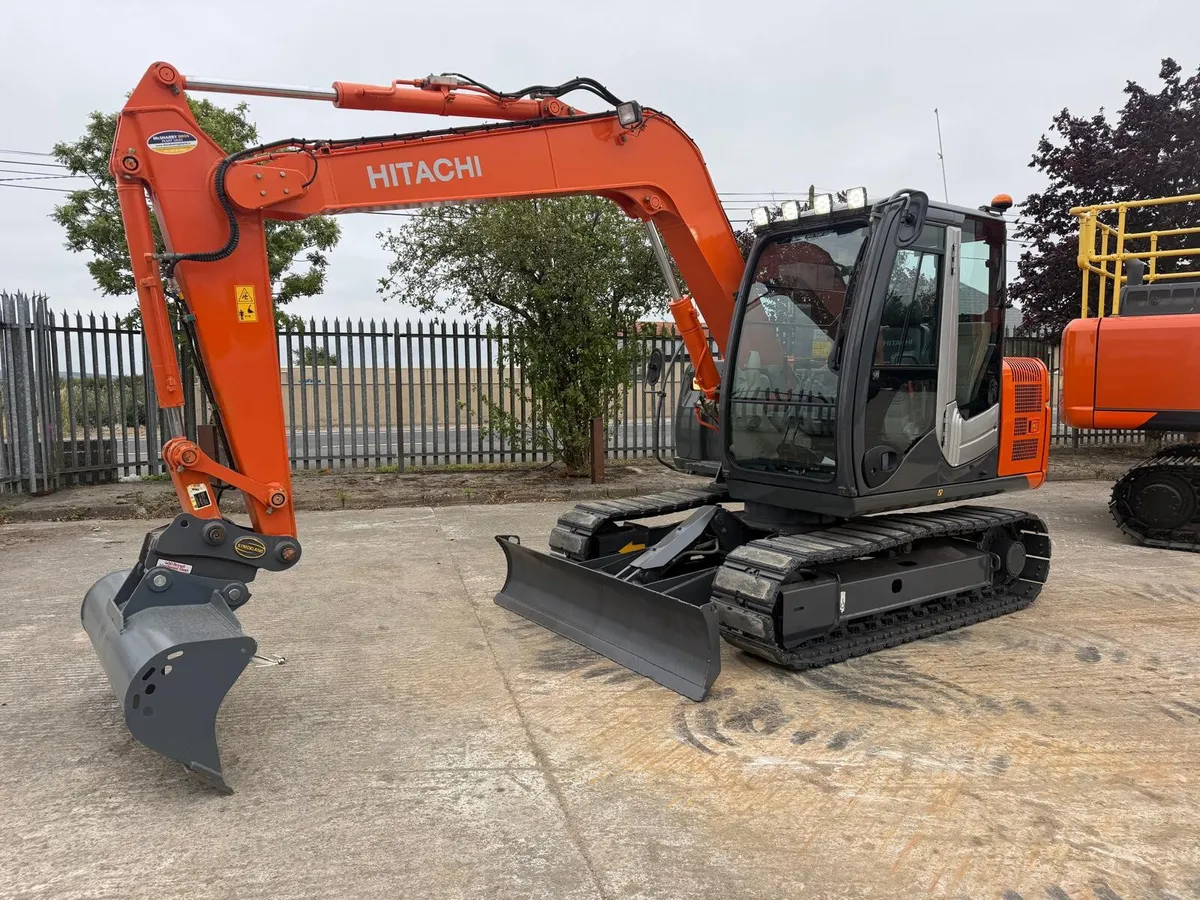 Hitachi ZX70BL-3 EX JAPAN - Image 1