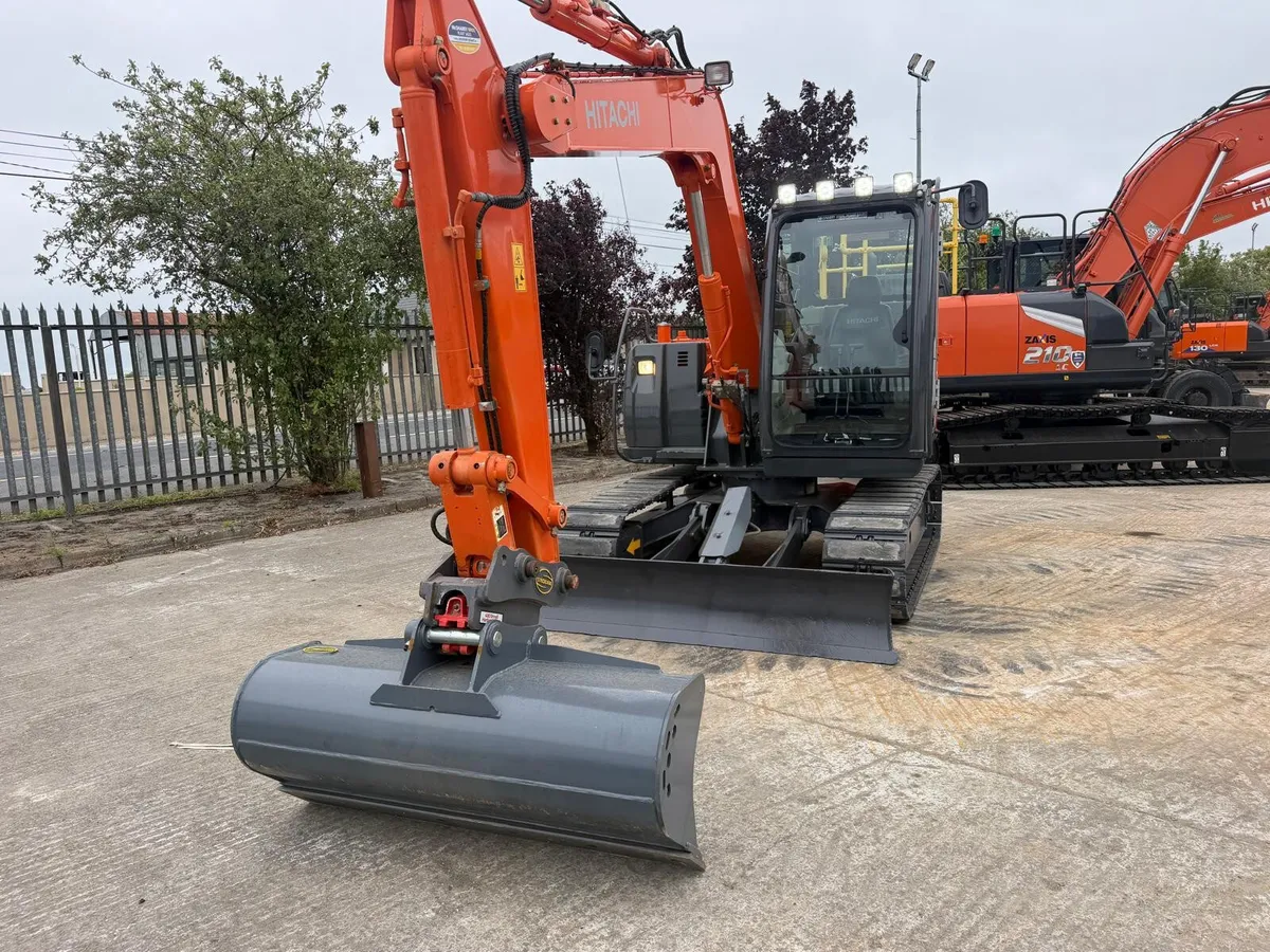 Hitachi ZX70BL-3 EX JAPAN - Image 4