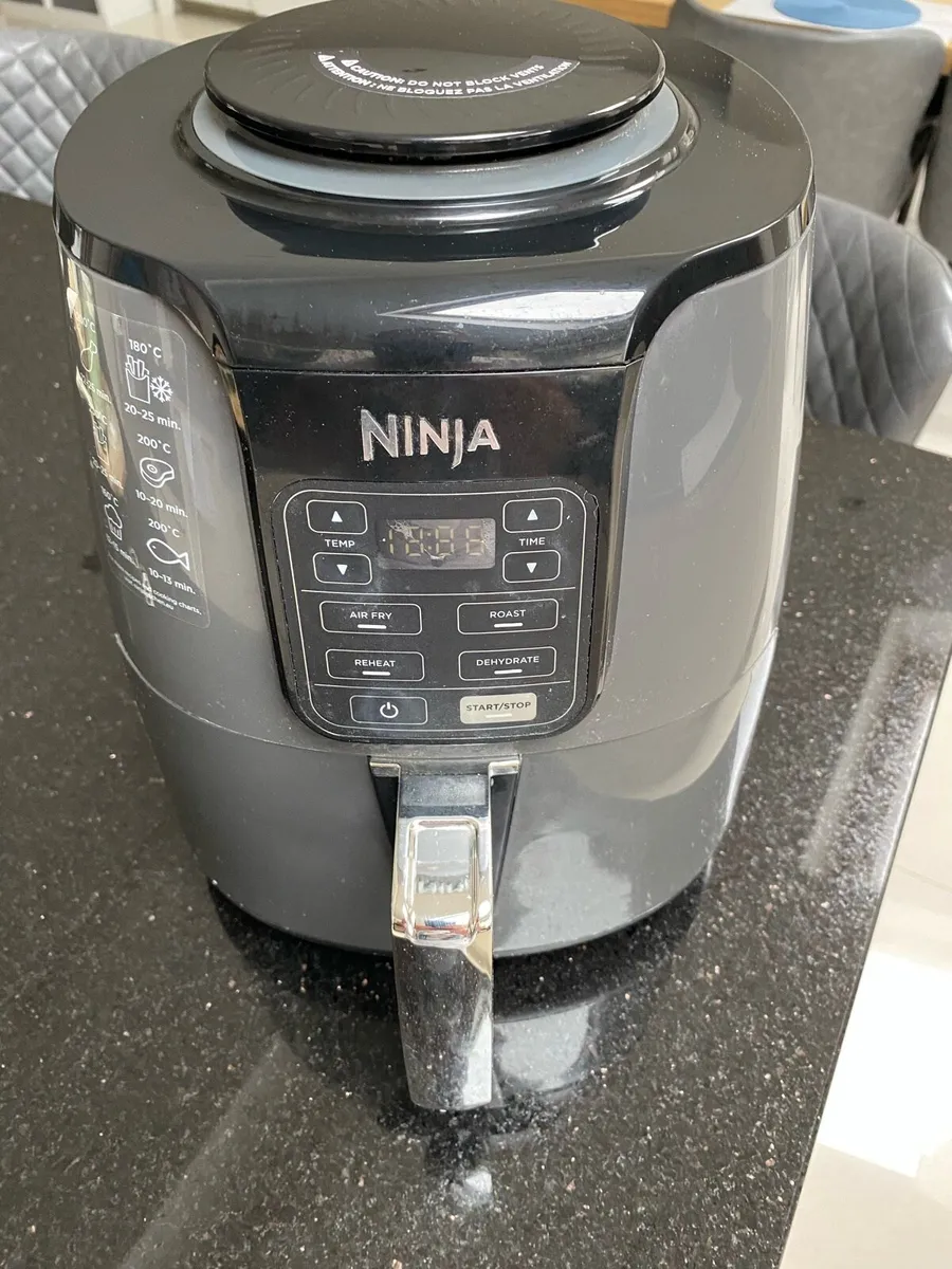 Ninja Air fryer - Image 1