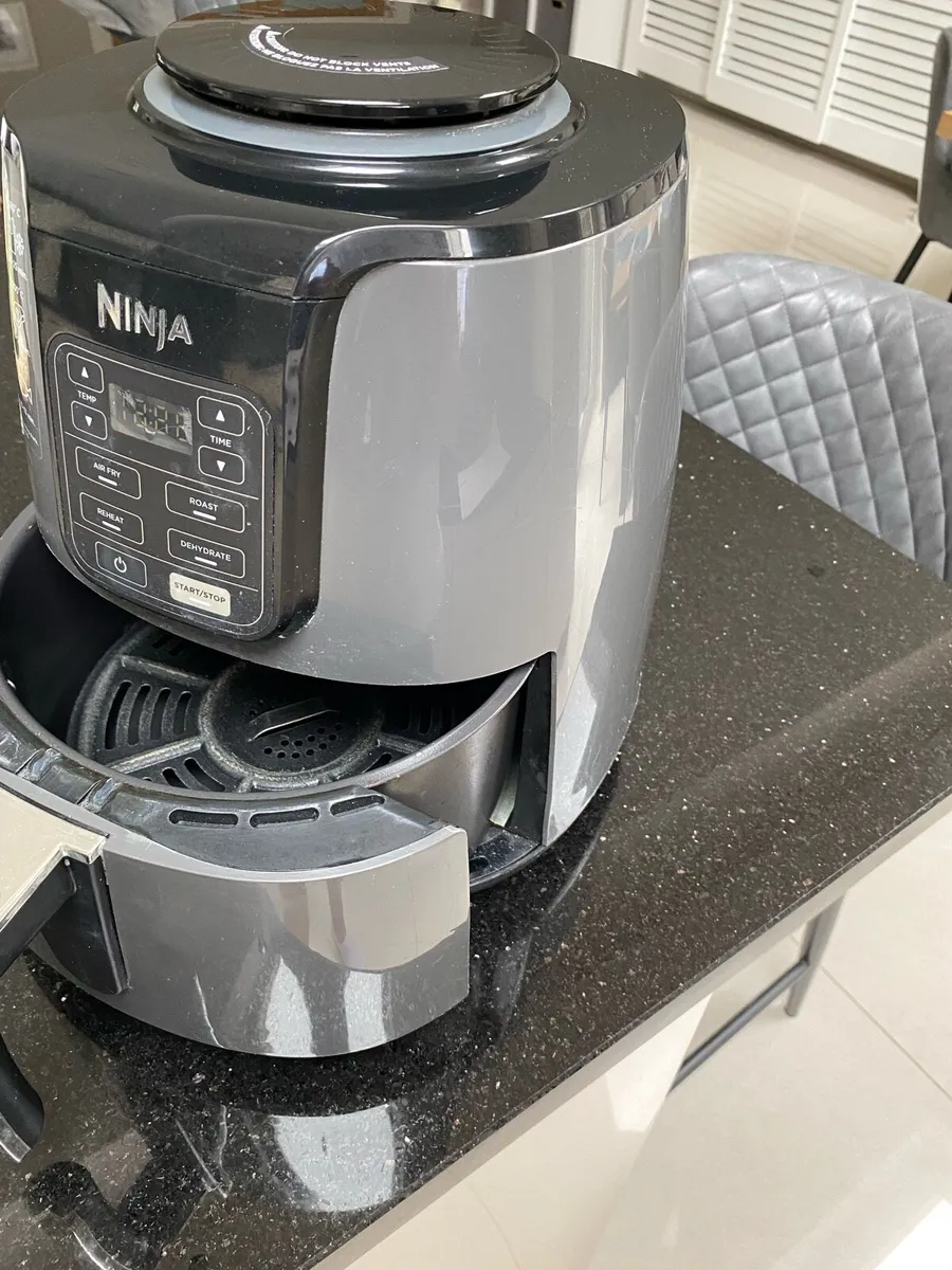 Ninja Air fryer - Image 4