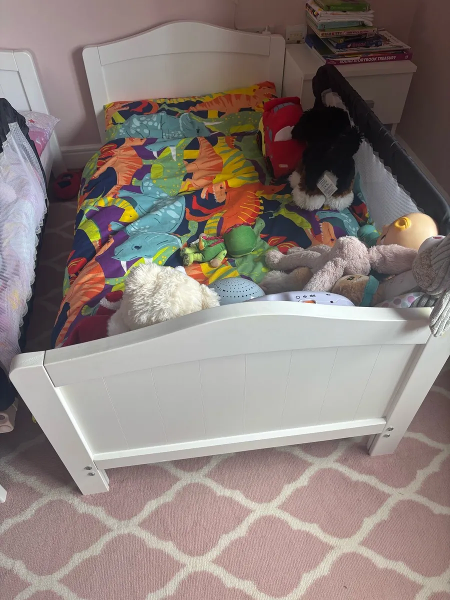 Nested Sorrento Cot Bed-White - Image 3