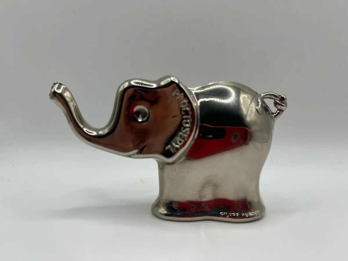 1960s elephant figurine - Image 3