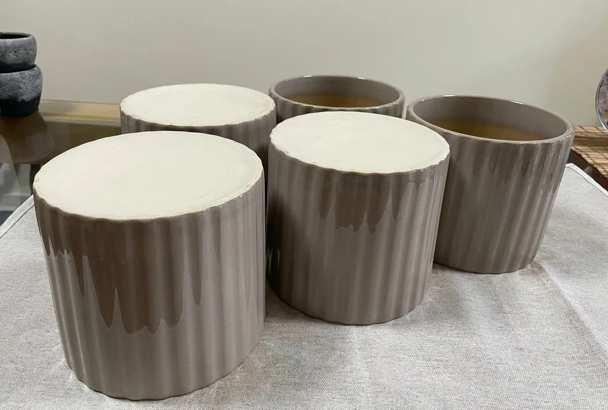 Ceramic Flower pots (2 lots) - Image 2