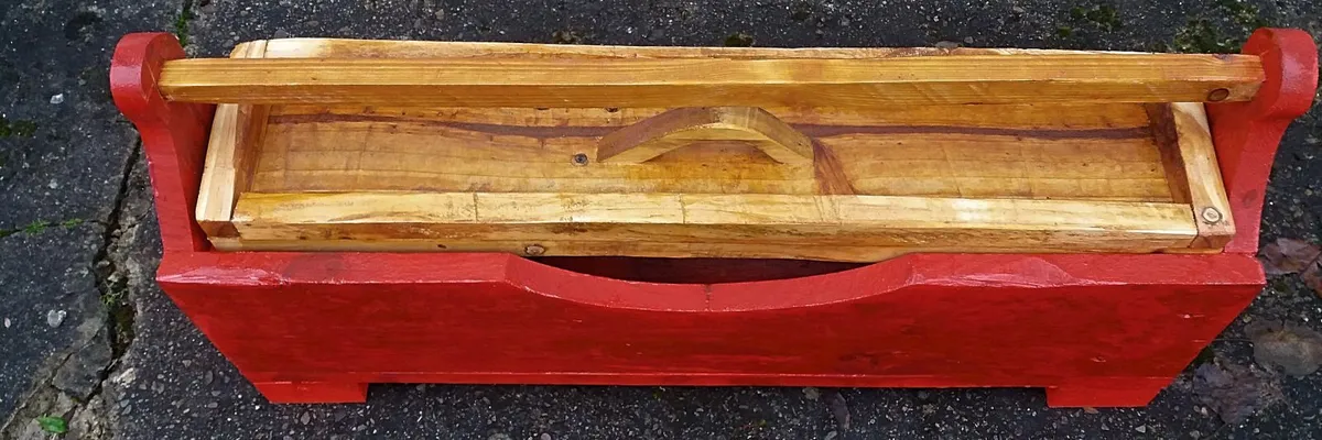NEW Rustic multi-use carrier/toolbox/crafters box - Image 3