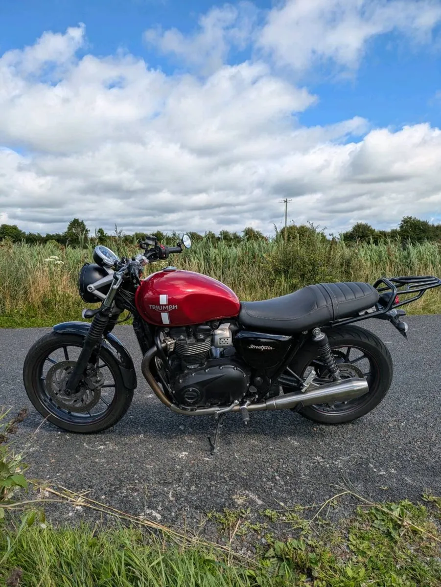 Triumph Street Twin - Image 4