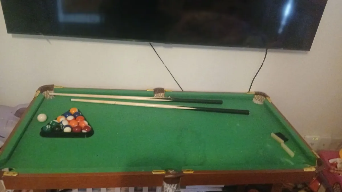 Pool table - Image 2