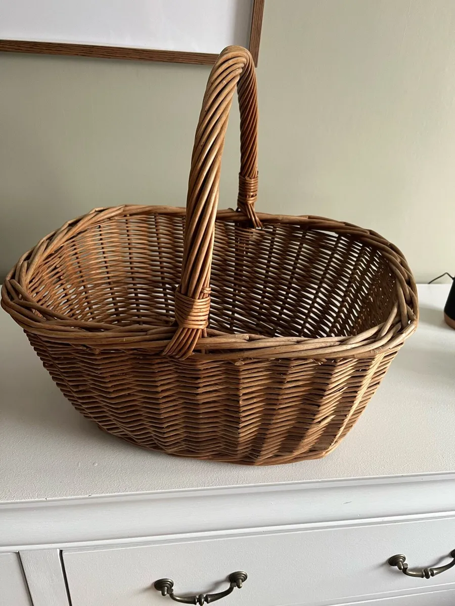 Vintage Baskets - Image 2