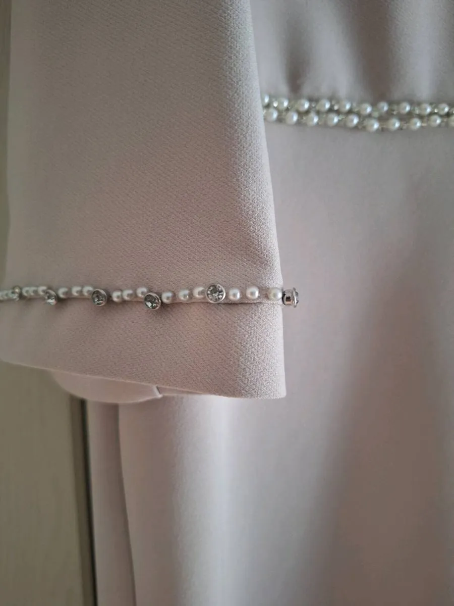 Lizabella Mother of the bride dress & hairband - Image 4