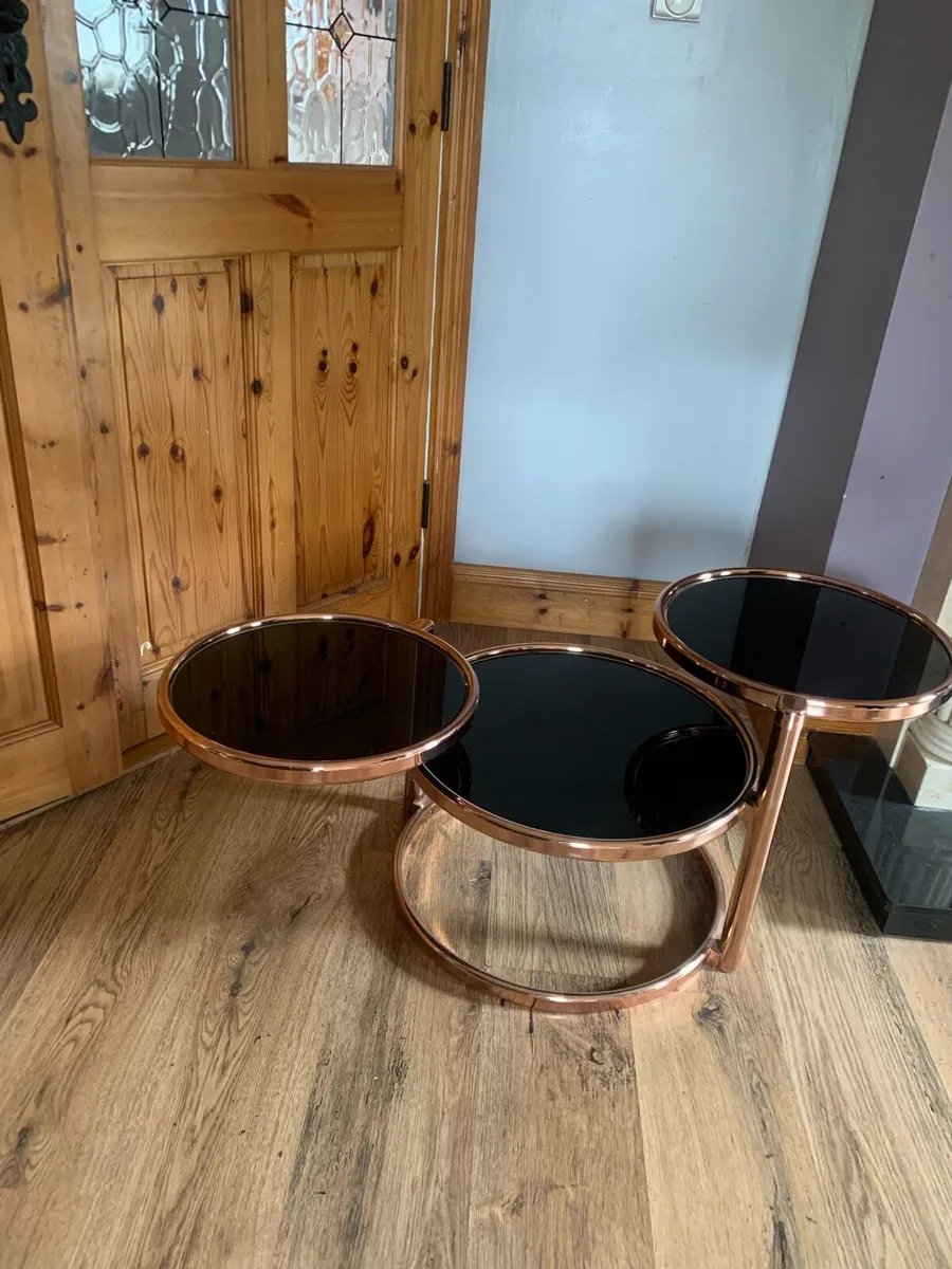 Glass coffee table with 3 tabletops black copper - Image 2