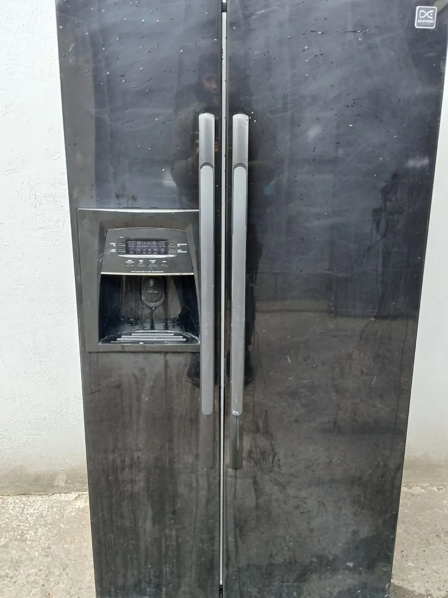 DEAWOOD AMERICAN FRIDGE AND FREEZER - Image 2