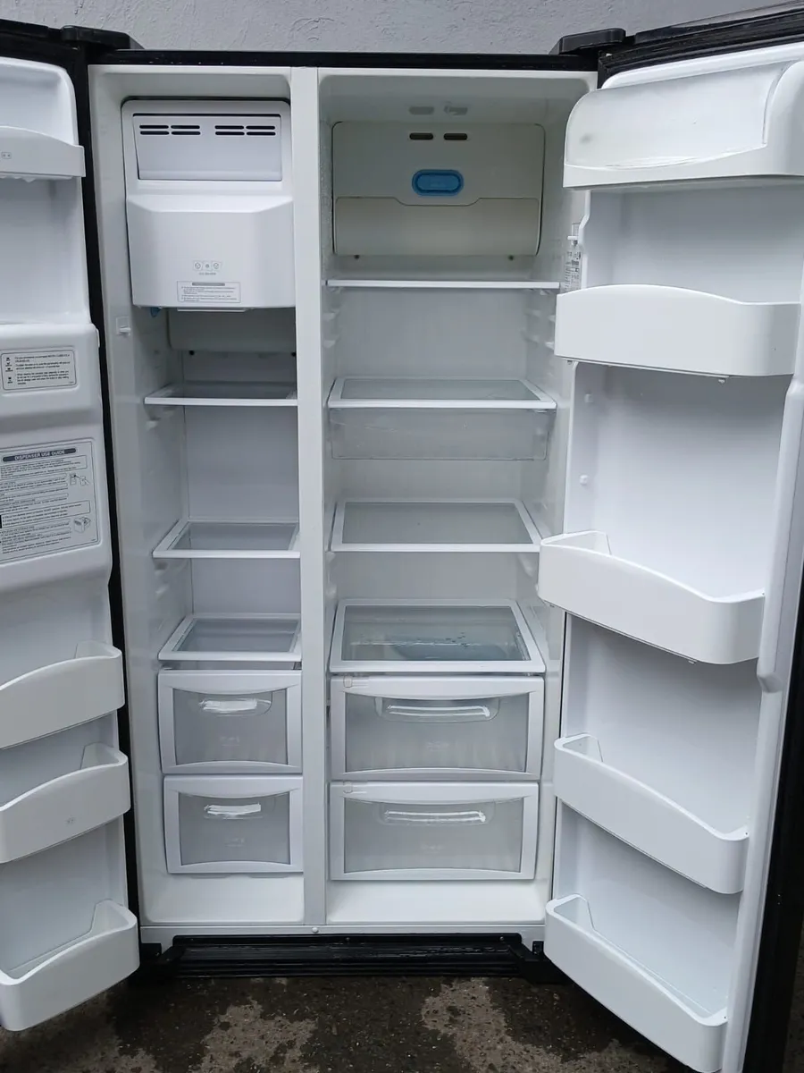 DEAWOOD AMERICAN FRIDGE AND FREEZER - Image 3