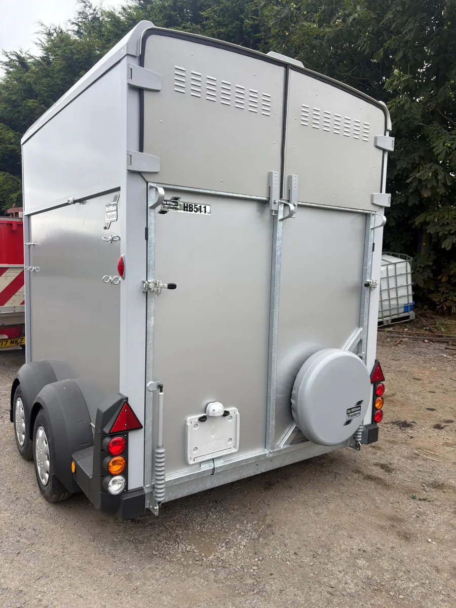 2026 ifor Williams HB511 horsebox - Image 2