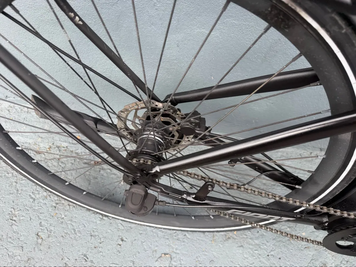 Electric bike Giant Bafang mid drive motor - Image 4