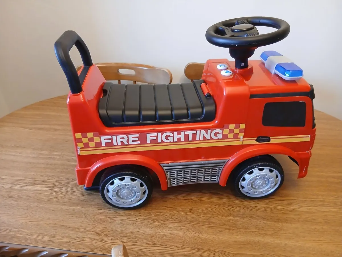 Kids stuff bundle - Image 3