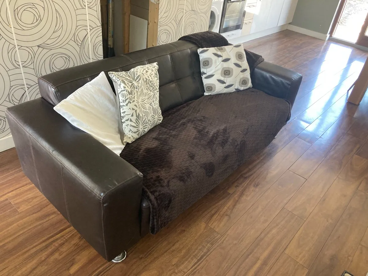 Free 3 seater sofa & armchair set - Image 3
