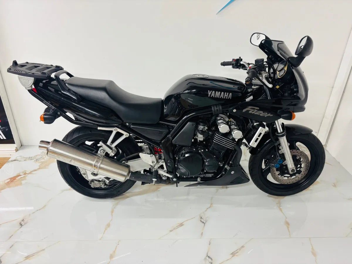 YAMAHA FAZER - Image 2