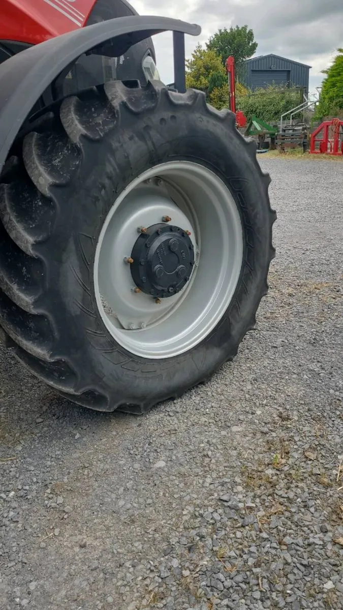 Case maxxum rims and tyres - Image 2