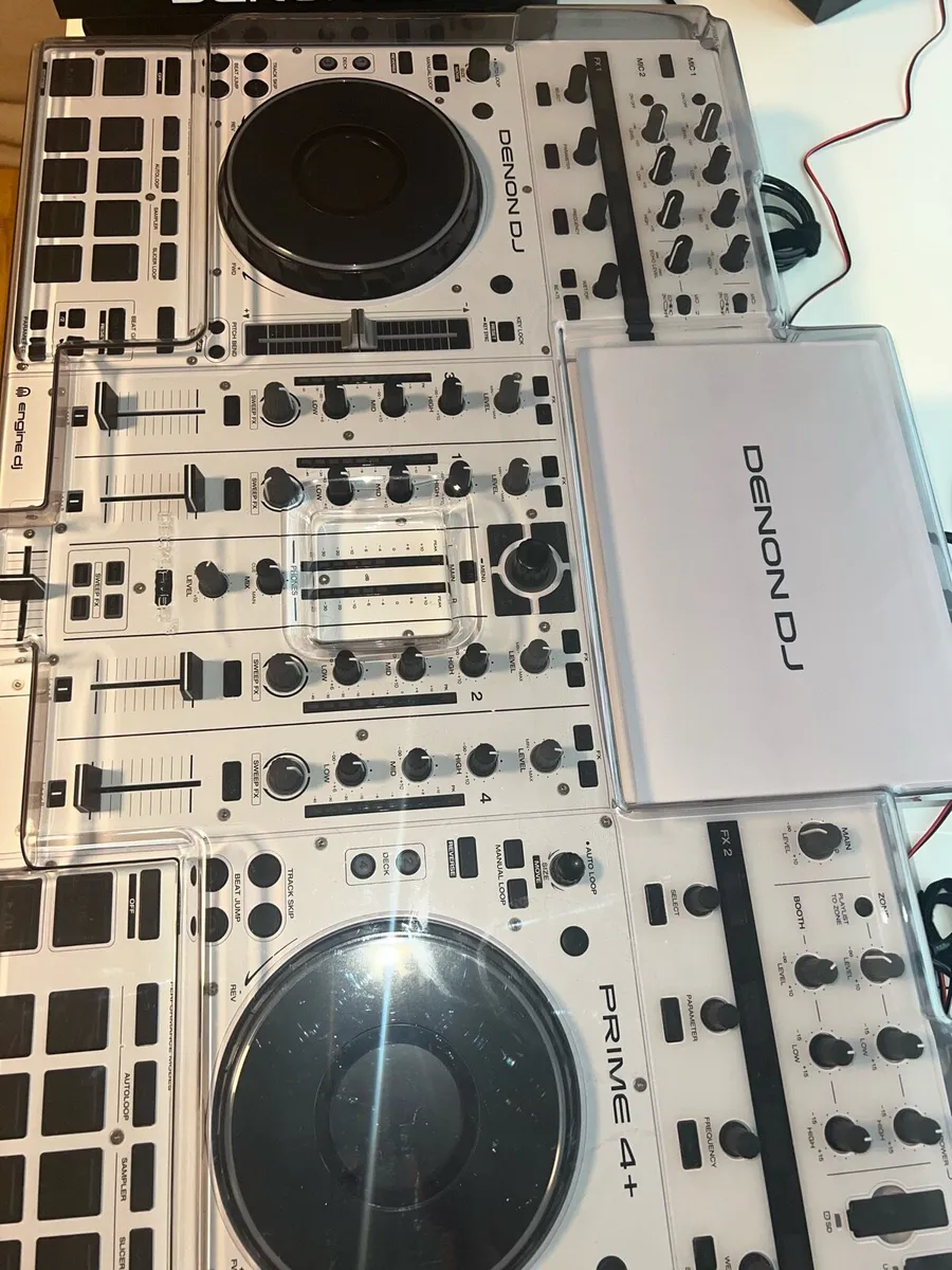 Denon prime 4 plus complete setup - Image 3
